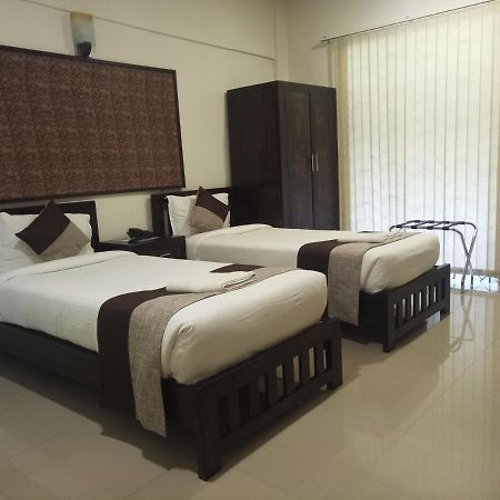 Le Noor Hotel Kochi Eksteriør billede