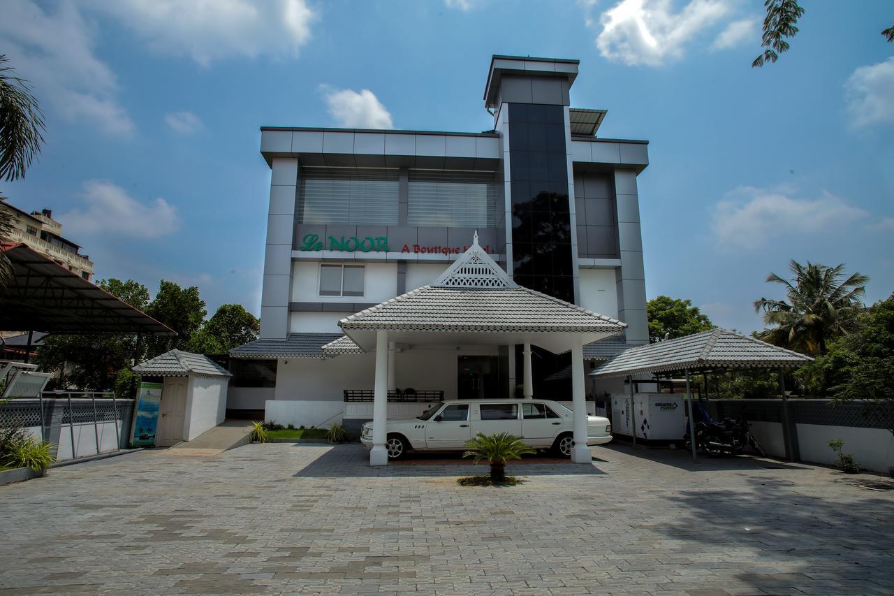 Le Noor Hotel Kochi Eksteriør billede